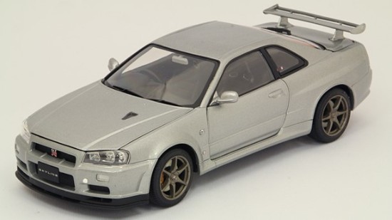 Immagine di NISSAN SKYLINE GT-R BNR34 VSPECII 2001 SILVER 1:24