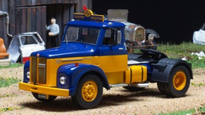 Immagine di SCANIA 110 SUPER 1953 BLUE/YELLOW 1:43
