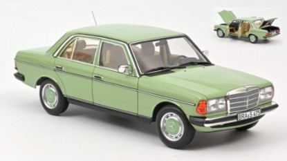 Immagine di MERCEDES 200 1982 LIGHT GREEN 1:18