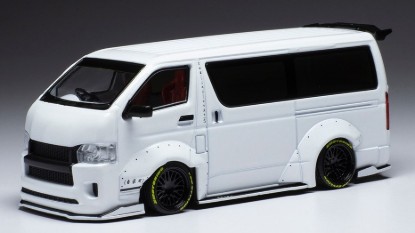 Immagine di TOYOTA HIACE WIDEBODY 2018 MET.WHITE 1:43