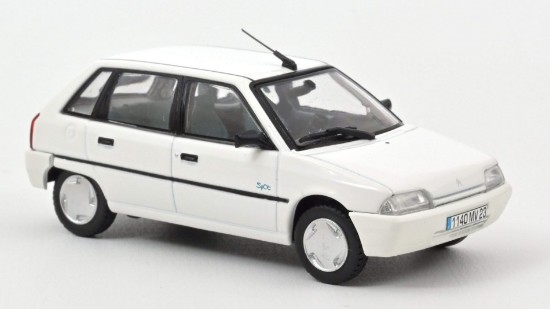 Immagine di CITROEN AX SPOT 1995 WHITE 1:43