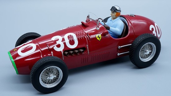 Immagine di FERRARI 500 F2 N.30 WINNER SWISS GP 1952 P.TARUFFI W/DRIVER 1:18