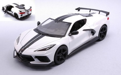 Immagine di CHEVROLET CORVETTE STINGRAY COUPE' HIGH WING 2020 WHITE 1:24