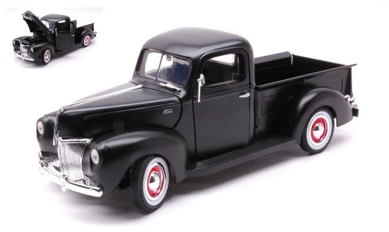 Immagine di FORD PICK UP 1940 MATT BLACK 1:18