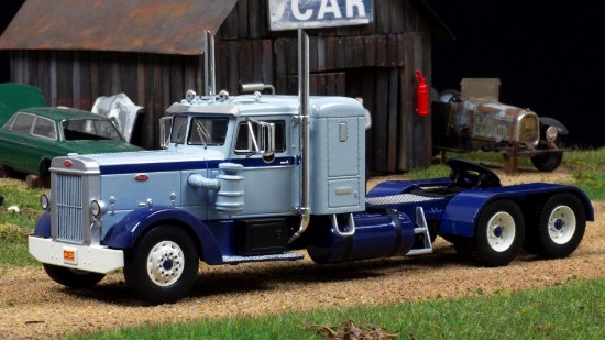 Immagine di PETERBILT 350 1952 BLUE 1:43