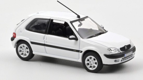 Immagine di CITROEN SAXO VTS 2000 WHITE 1:43