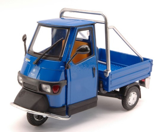 Immagine di APE PIAGGIO CROSS 50 BLUE 1:18