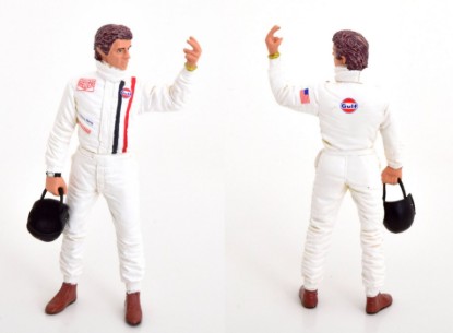 Immagine di FIGURINE STEVE W/HELMET AND DECALS 1:18