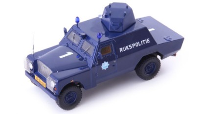 Immagine di LAND ROVER MK3 SHORLAND ARMOURED 1973 PATROL CAR "RIJKSPOLITIE" 1:43