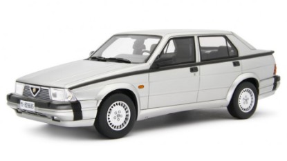 Immagine di ALFA 75 1.8i TURBO AMERICA 1986 SILVER 1:18