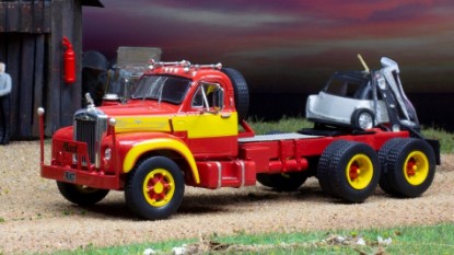 Immagine di MACK B 61 1953 RED/YELLOW 1:43
