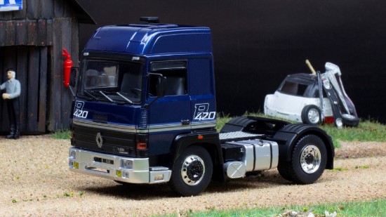 Immagine di RENAULT R420 1986 MET.BLUE 1:43