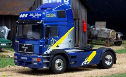 Immagine di MAN F 2000 1994 BLUE 1:43