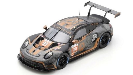 Immagine di PORSCHE 911 RSR N.99 LM 2022 HARYANTO-PICARIELLO-RUMP 1:64