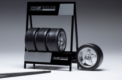 Immagine di SET 4 WHEELS OZ CRONO SILVER 1:18

