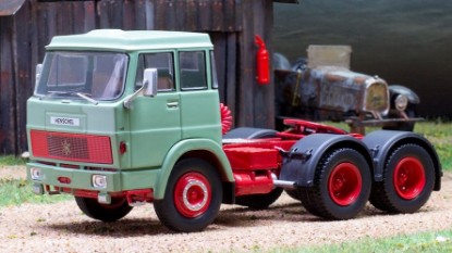 Immagine di HENSCHEL HS 19 TS GREEN 1966 1:43