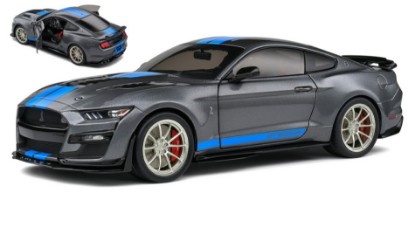 Immagine di FORD SHELBY GT500 KR 2022 SILVER/BLUE STRIPES 1:18
