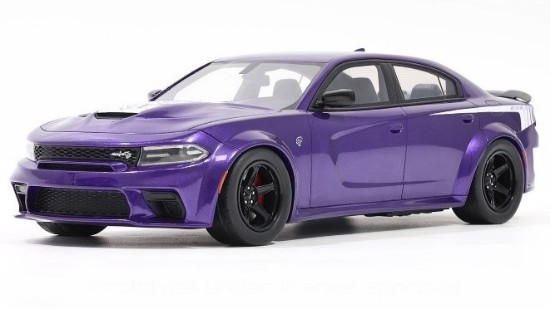 Immagine di DODGE CHARGER SUPER BEE 2023 PLUM CRAZY 1:18