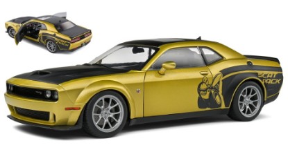 Immagine di DODGE CHALLENGER R/T PACK WIDEBODY STREETFIGHTER 2020 GOLD 1:18