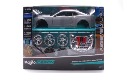 Immagine di CHEVROLET CAMARO SS 2010 GREY KIT 1:24