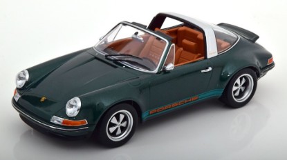 Immagine di SINGER 911 TARGA MET.DARK GREEN 1:18