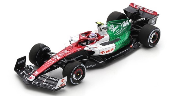 Immagine di ALFA ROMEO F1 ZHOU GUAN YU 2022 N.24 AZERBAIJAN GP 1:43