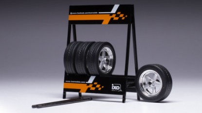 Immagine di SET 4 WHEELS PENTA CHROME 1:18
