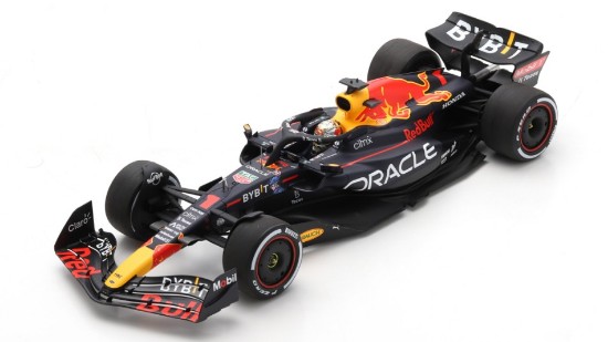 Immagine di RED BULL MAX VERSTAPPEN 2022 N.1 WINNER ABU DHABI WITH TYRE MARKS 1:18