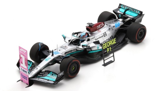 Immagine di MERCEDES G.RUSSELL 2022 N.63 WINNER BRAZILIAN GP WITH PIT 1:18