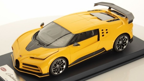 Immagine di BUGATTI CENTODIECI PRODUCTION VERSION YELLOW 1:18