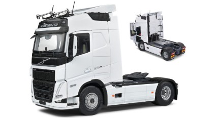Immagine di VOLVO FH GLOBETROTTER XL 2021 WHITE 1:24