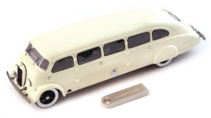 Immagine di BATA AUTOKAR SODOMKA CREAM 1937 1:43 "MODEL OF THE YEAR 2023"+USB STICK