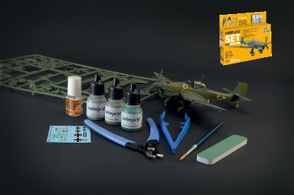 Immagine di JUNKER JU-87B STUKA SET COMPLETO  KIT 1:72