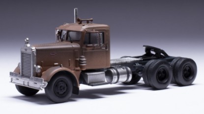 Immagine di PETERBILT 281 1955 RUSTY VERSION 1:64