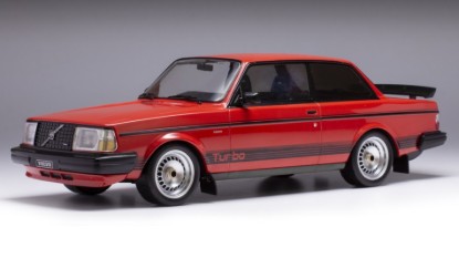 Immagine di VOLVO 240 TURBO CUSTOM 1987 RED 1:18
