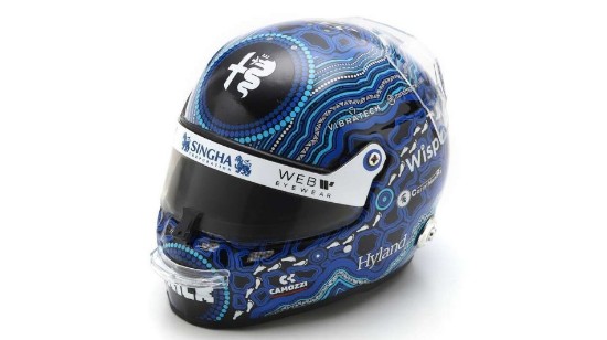 Immagine di CASCO VALTTERI BOTTAS 2023 AUSTALIAN GP ALFA ROMEO TEAM 1:5