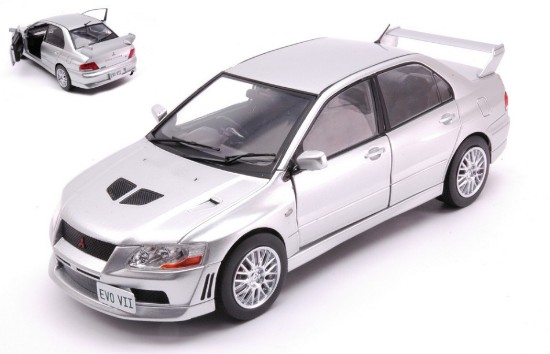 Immagine di MITSUBISHI LANCER EVOLUTION VII 2001 SILVER RHD 1:24