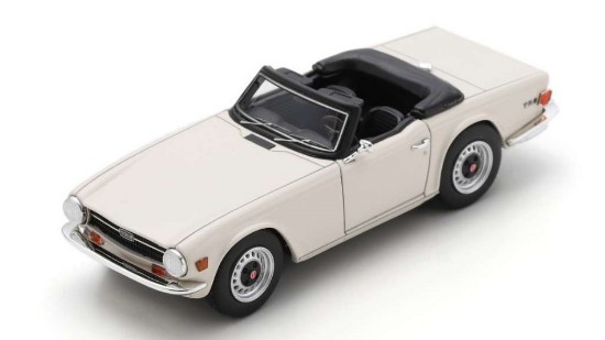 Immagine di TRIUMPH TR6 WHITE OPEN 1:43