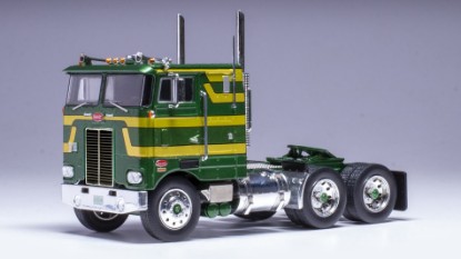 Immagine di PETERBILT T 352 PACEMAKER 1979 GREEN 1:43