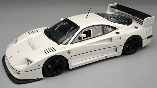 Immagine di FERRARI F40 LM 1996 PRESS VERSION MET.PEARL WITH BLACK RIMS 1:18