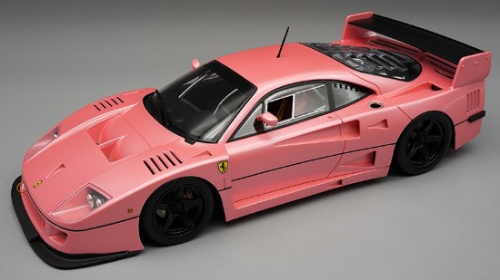 Immagine di FERRARI F40 LM 1996 PRESS VERSION MET.PINK WITH BLACK RIMS 1:18