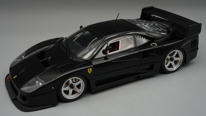 Immagine di FERRARI F40 LM 1996 PRESS VERSION GLOSS BLACK WITH SILVER RIMS 1:18