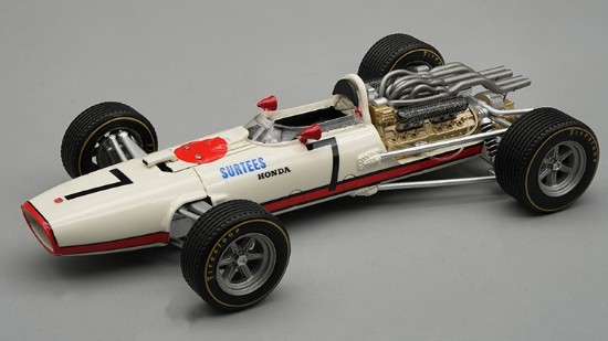 Immagine di HONDA RA 273 GERMAN GP 1967 J.SURTEES 1:43