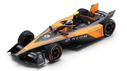 Immagine di NEOM MC LAREN FORMULA E TEAM N.5 JAKE HUGHES 1:43