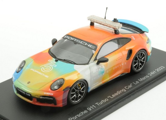 Immagine di PORSCHE 911 TURBO "LEADING CAR" 24 H LE MANS 2023 1:43