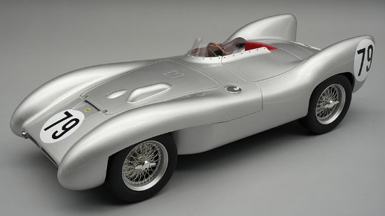 Immagine di LOTUS MARK IX N.79 12h SEBRING 1955 F.MILLER-G.RABE 1:18