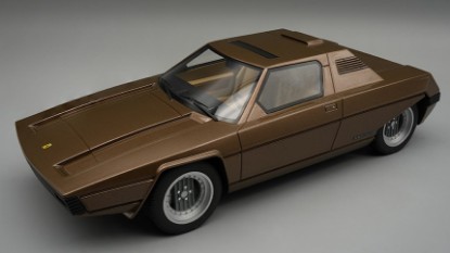 Immagine di FERRARI 308 GT BERTONE RAINBOW 1976 MET.BRONZE 1:18