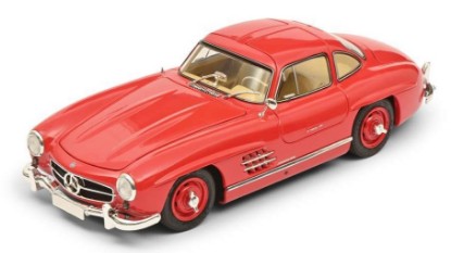 Immagine di MERCEDES 300 SL GULLWING RED DIE CAST 1:18