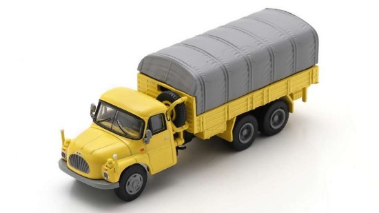 Immagine di TATRA T138 FLATBED TRUCK YELLOW 1:87
