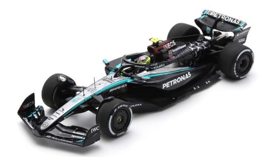 Immagine di MERCEDES AMG PETRONAS F1 N.44 BAHRAIN GP 2024 L.HAMILTON 1:43